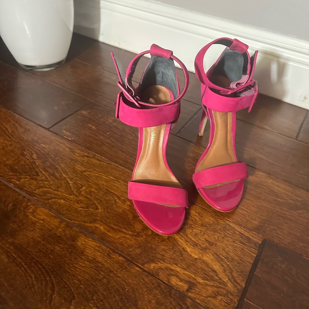 Elegant Pink Women's Heels